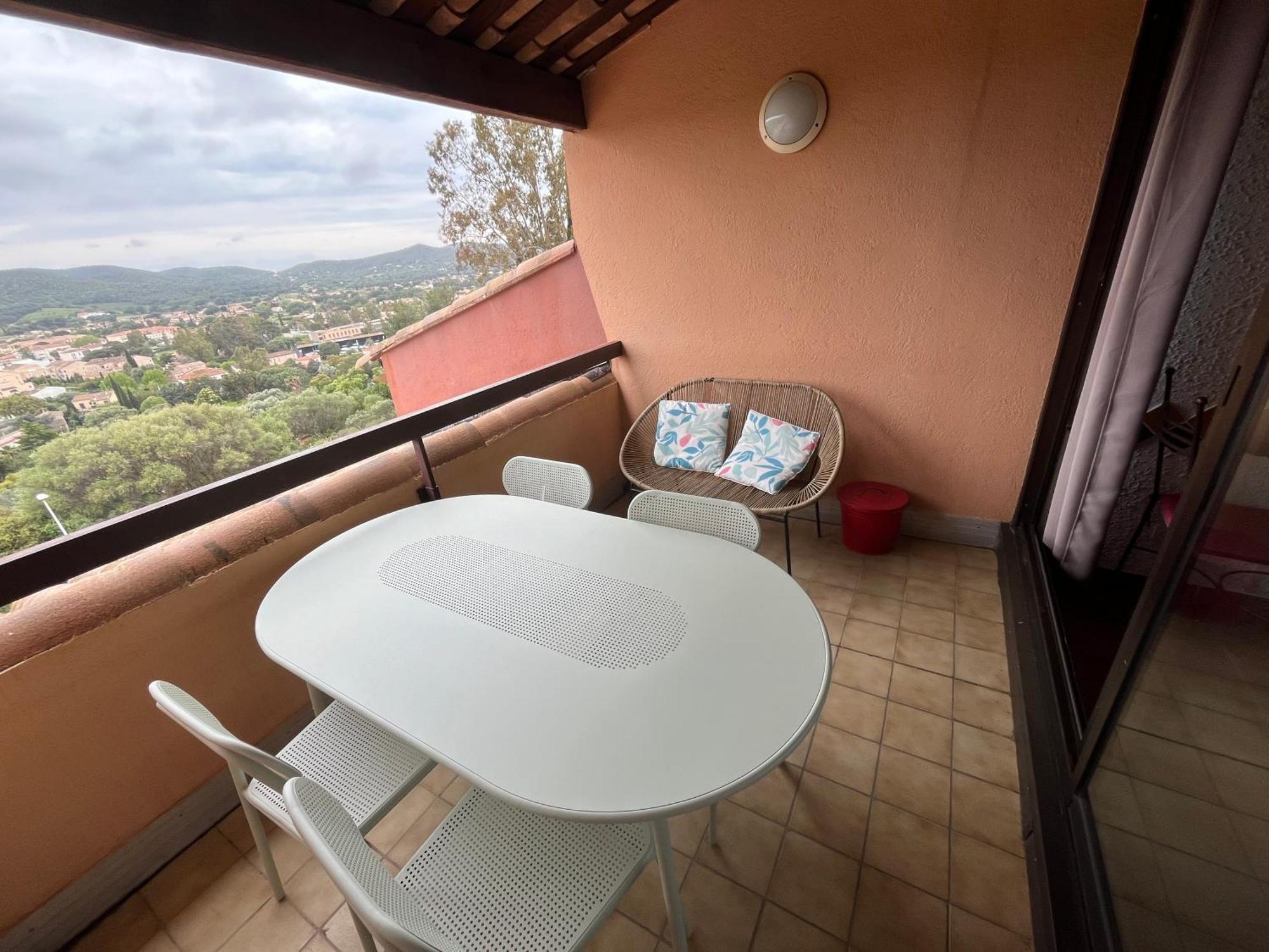 Superbe Duplex 35M2 Vue Mer Avec Piscine Bormes-les-Mimosas Kültér fotó